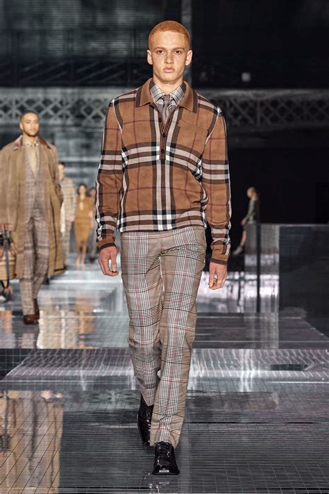 Burberry Fall 2020 Menswear Collection 